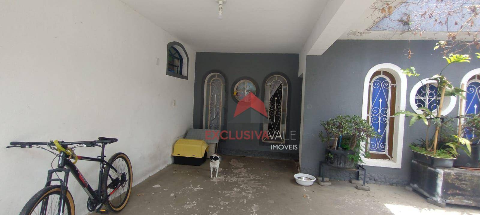 Casa à venda com 5 quartos, 290m² - Foto 3