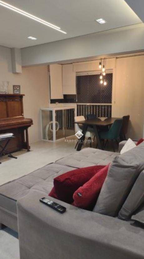 Apartamento à venda com 2 quartos, 75m² - Foto 2