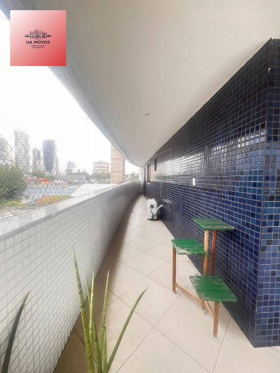 Apartamento, 3 quartos, 174 m² - Foto 2