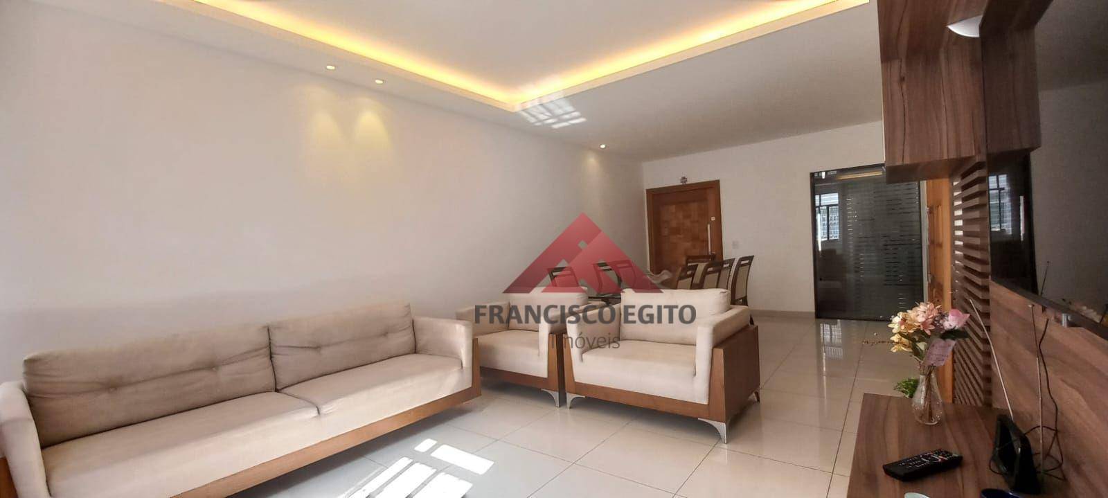 Apartamento à venda com 3 quartos, 180m² - Foto 4