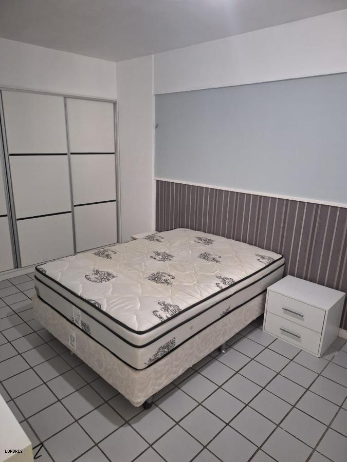 Apartamento à venda com 1 quarto, 56m² - Foto 9