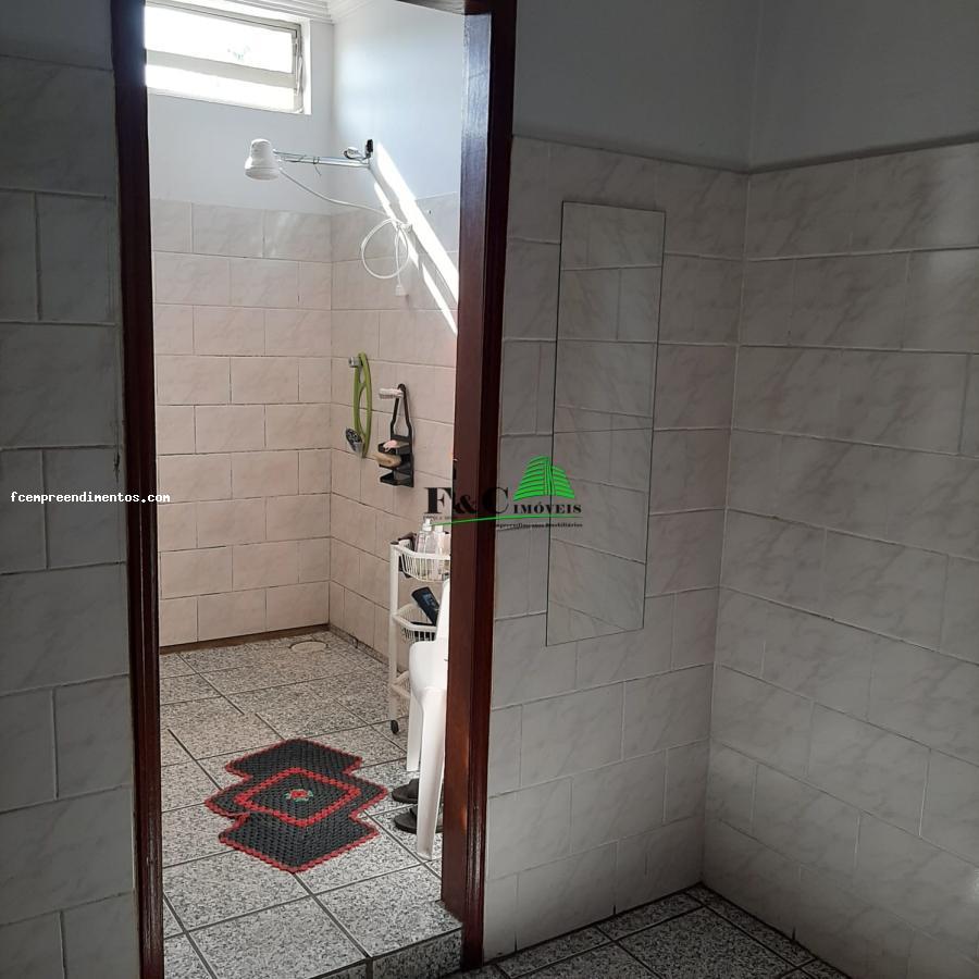 Sobrado à venda com 2 quartos, 367m² - Foto 6