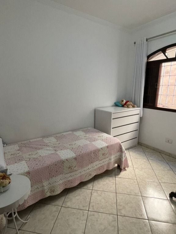 Sobrado à venda com 4 quartos, 337m² - Foto 15