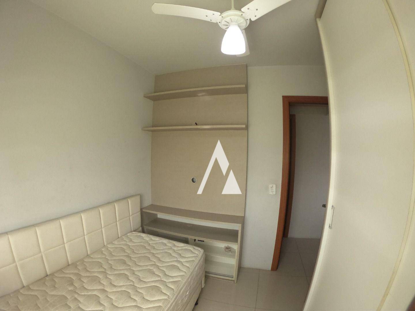 Apartamento à venda com 2 quartos, 61m² - Foto 21