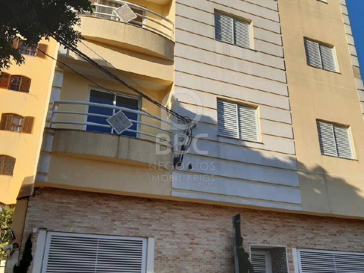 Apartamento à venda com 2 quartos, 69m² - Foto 1