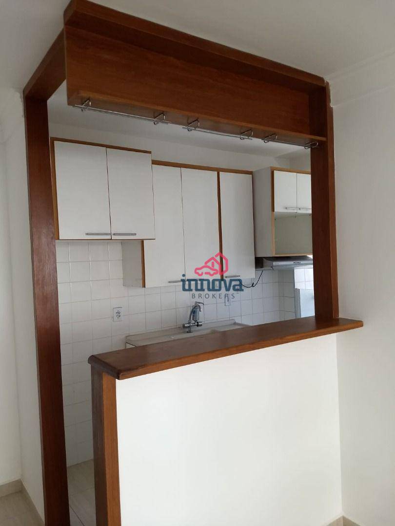 Apartamento à venda com 2 quartos, 42m² - Foto 4