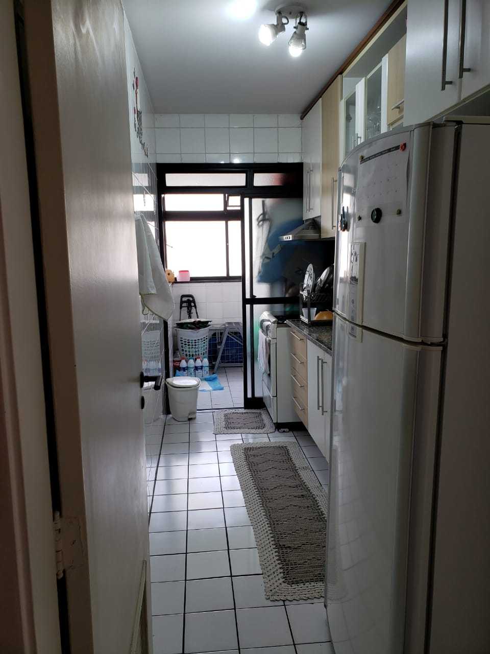 Apartamento à venda com 2 quartos, 60m² - Foto 10