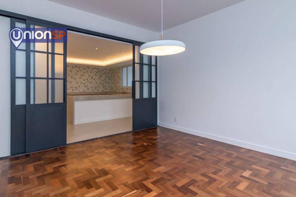 Apartamento à venda com 3 quartos, 239m² - Foto 8