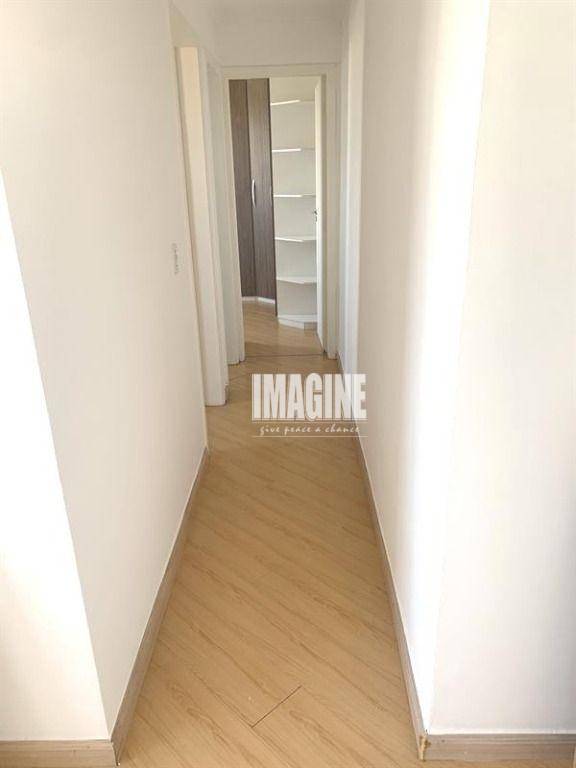 Apartamento à venda com 2 quartos, 50m² - Foto 3