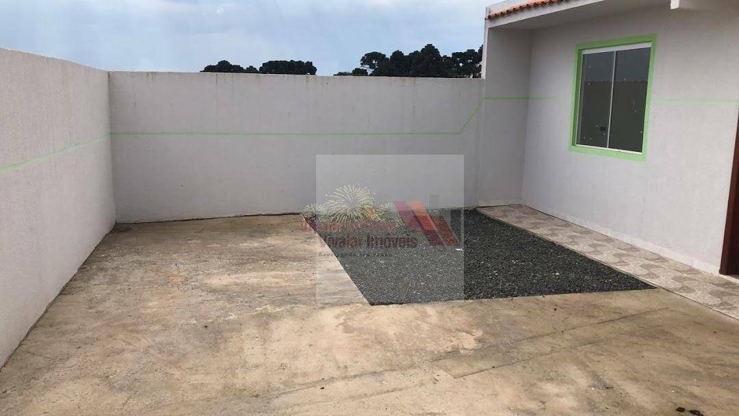 Casa à venda com 2 quartos, 49m² - Foto 4