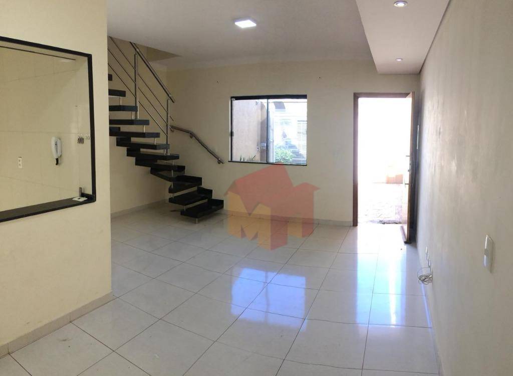 Casa à venda com 3 quartos, 120m² - Foto 4