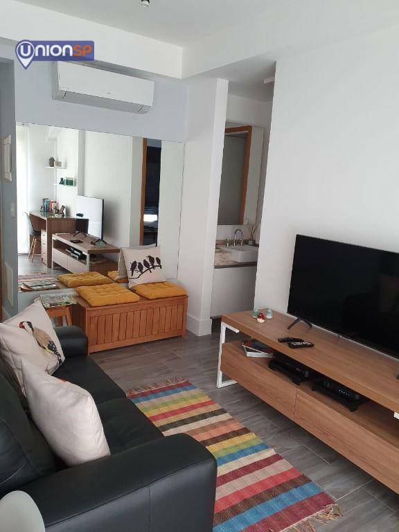 Apartamento à venda com 1 quarto, 44m² - Foto 1