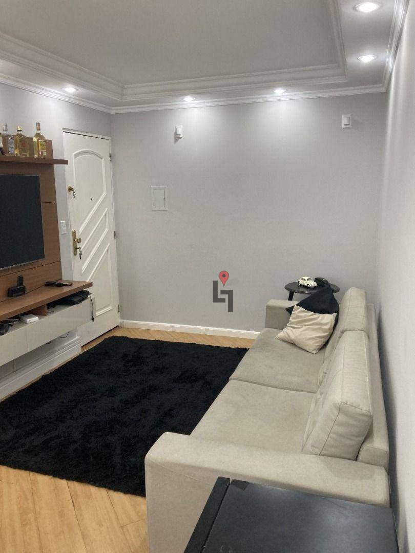Apartamento à venda com 2 quartos, 62m² - Foto 4