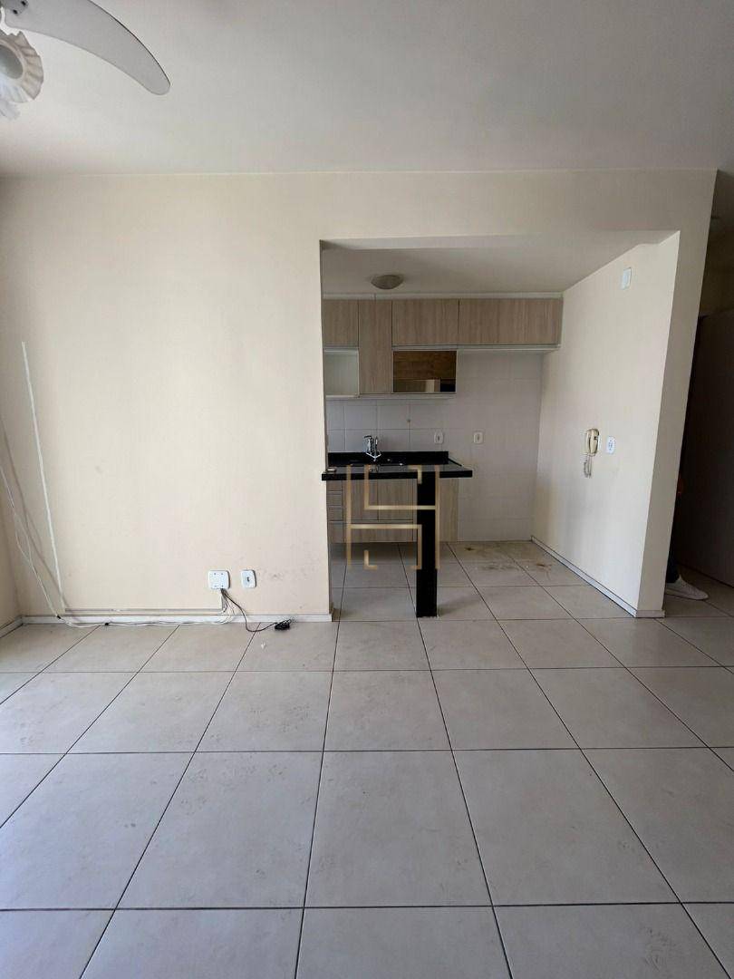 Apartamento à venda com 3 quartos, 70m² - Foto 6