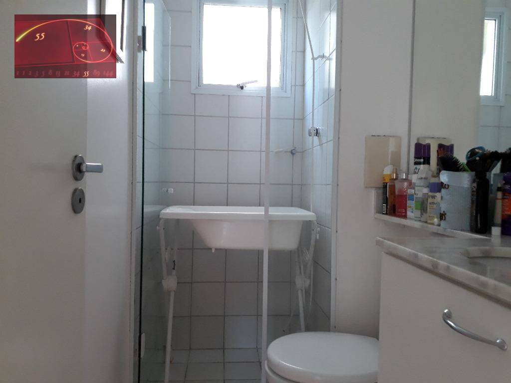 Apartamento à venda com 3 quartos, 76m² - Foto 4