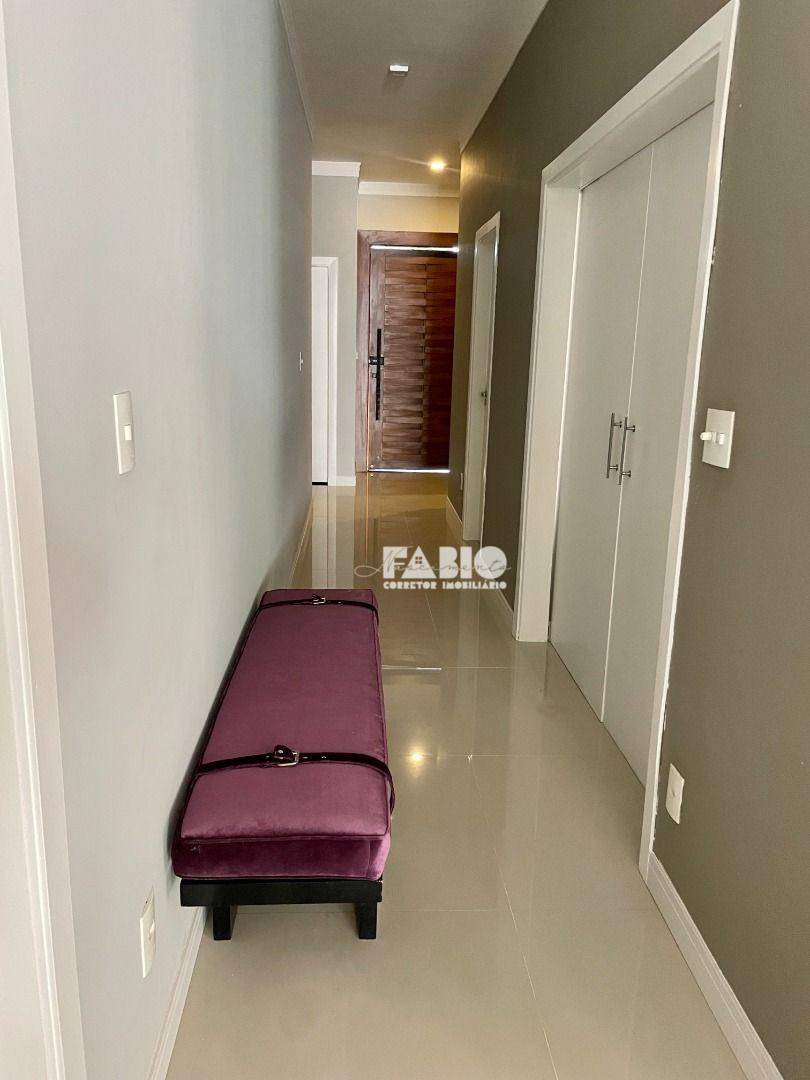 Casa de Condomínio à venda com 3 quartos, 235m² - Foto 7