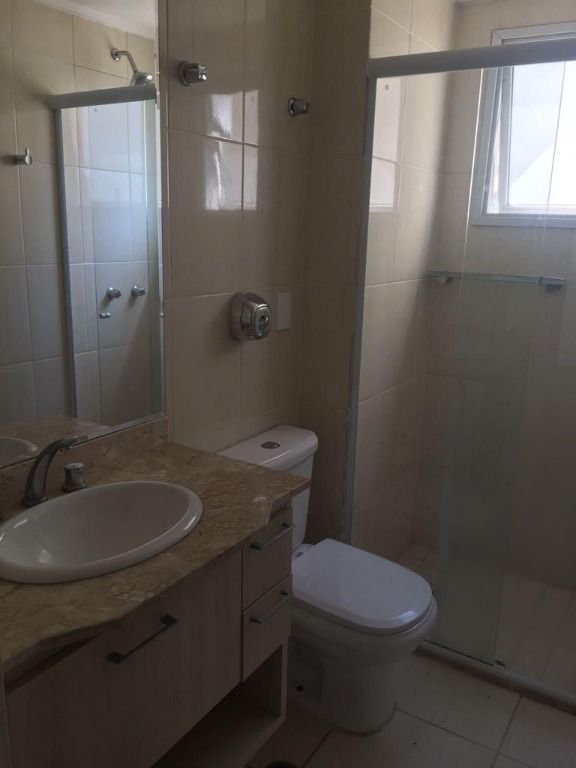 Apartamento à venda com 2 quartos, 62m² - Foto 12