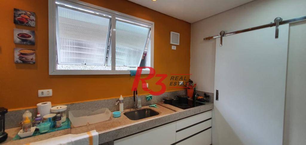 Apartamento à venda com 3 quartos, 153m² - Foto 2