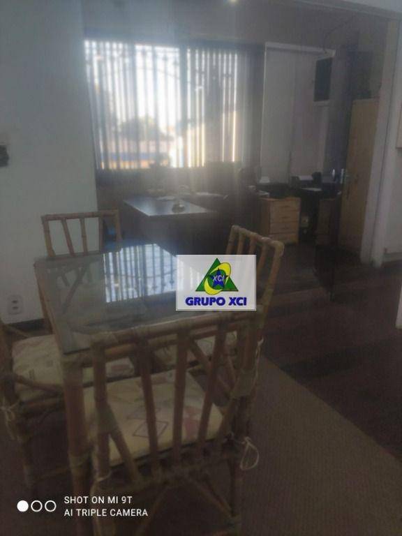Casa à venda e aluguel com 3 quartos, 400m² - Foto 45