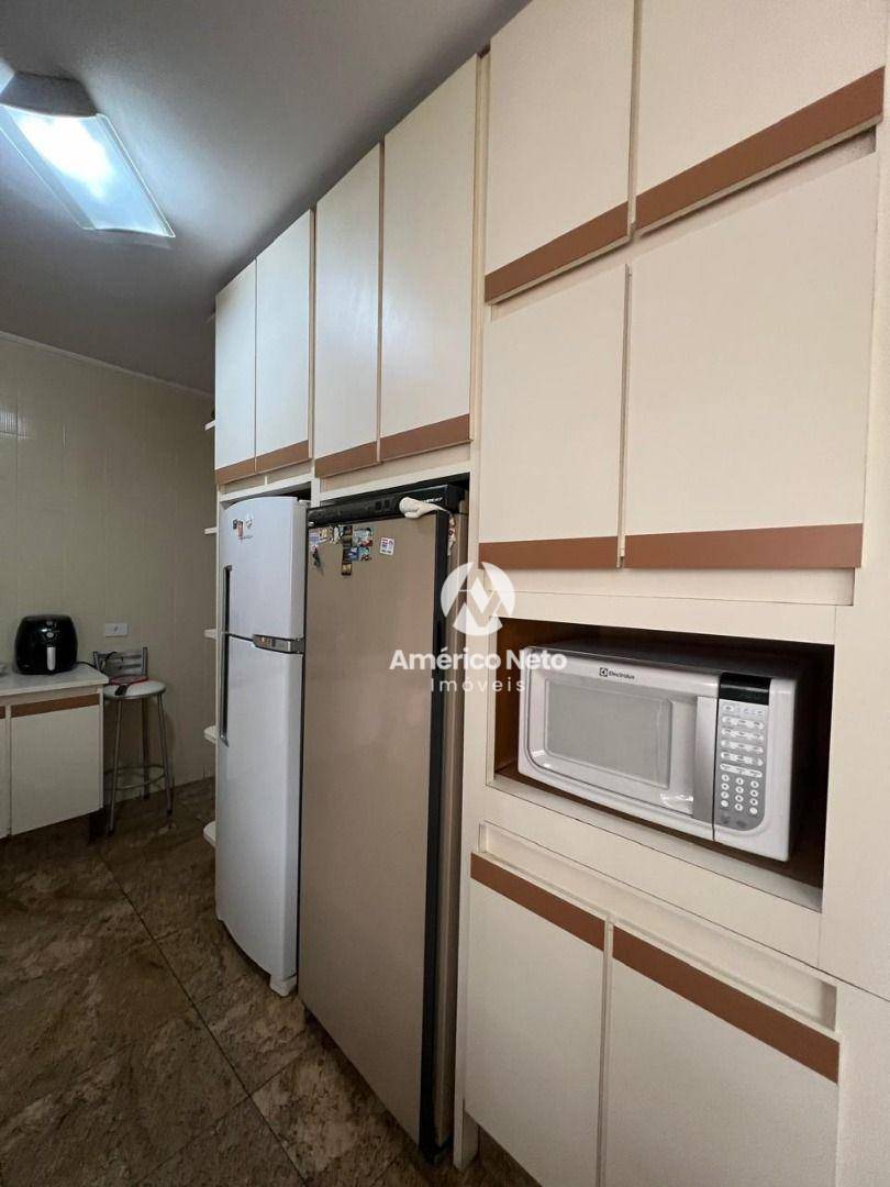 Apartamento à venda com 3 quartos, 224m² - Foto 33