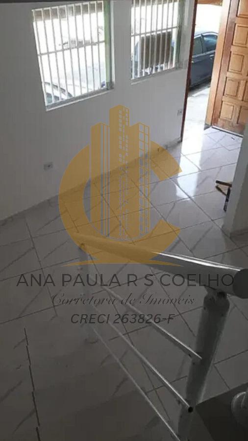 Sobrado para alugar com 3 quartos, 84m² - Foto 1