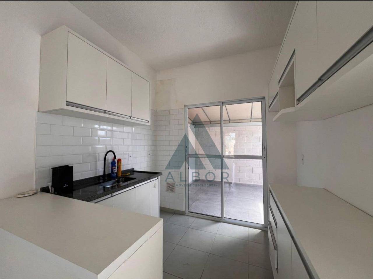 Casa de Condomínio, 2 quartos - Foto 1