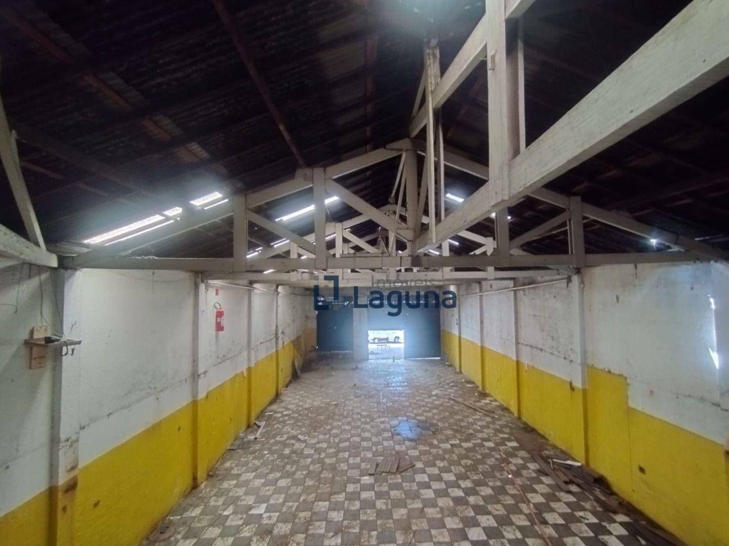 Depósito-Galpão-Armazém para alugar, 440m² - Foto 2