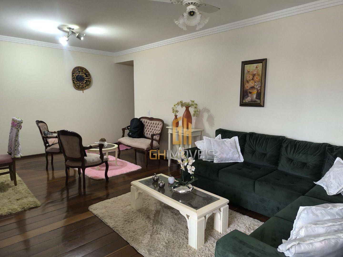 Apartamento à venda com 3 quartos, 227m² - Foto 5