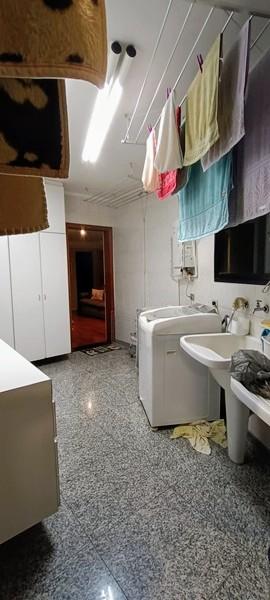 Apartamento à venda com 4 quartos, 200m² - Foto 41