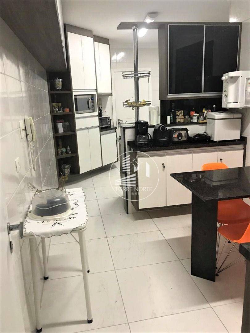 Apartamento à venda com 5 quartos, 230m² - Foto 28