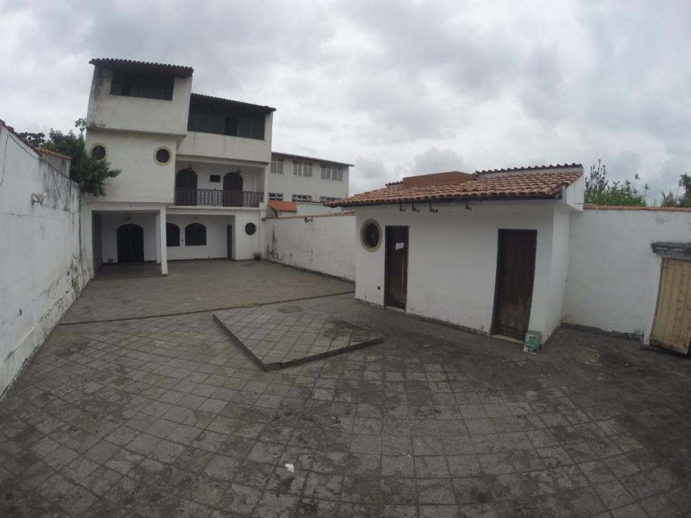 Prédio Inteiro para alugar com 3 quartos, 305m² - Foto 5