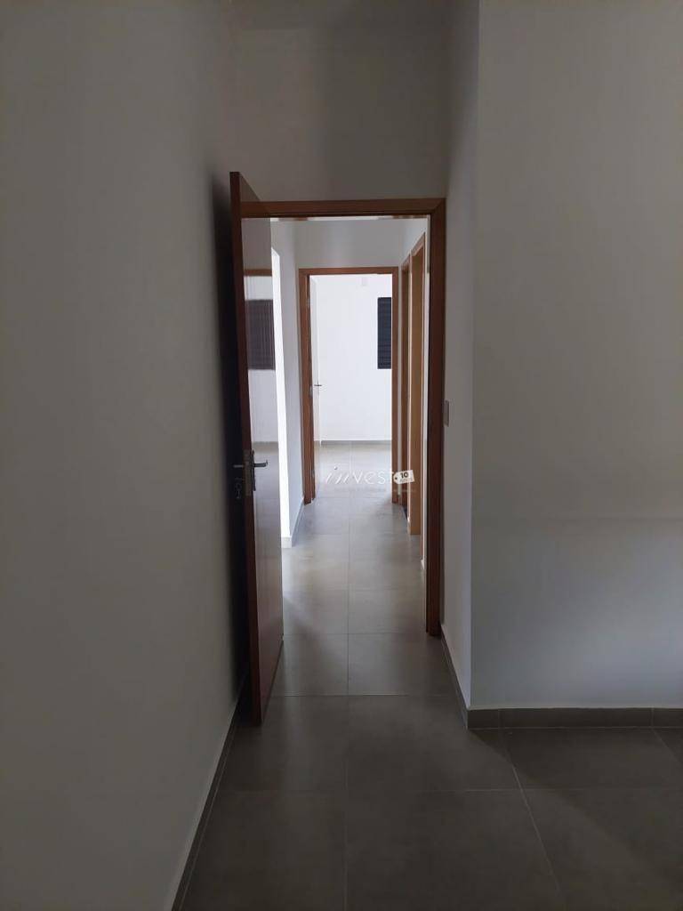 Casa à venda com 3 quartos, 94m² - Foto 13