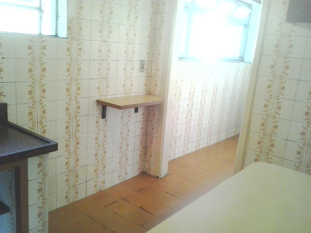 Apartamento à venda com 2 quartos, 80m² - Foto 18