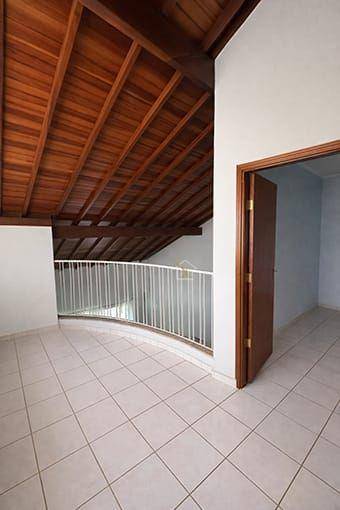 Casa, 3 quartos, 230 m² - Foto 3