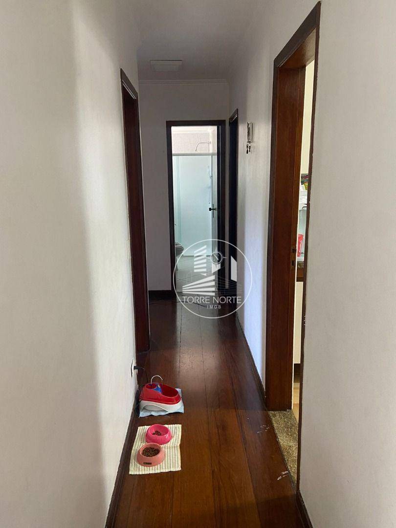 Apartamento à venda com 3 quartos, 120m² - Foto 4