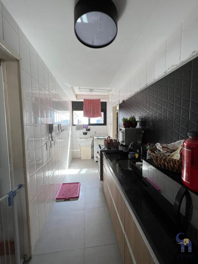 Apartamento para alugar com 3 quartos, 78m² - Foto 13