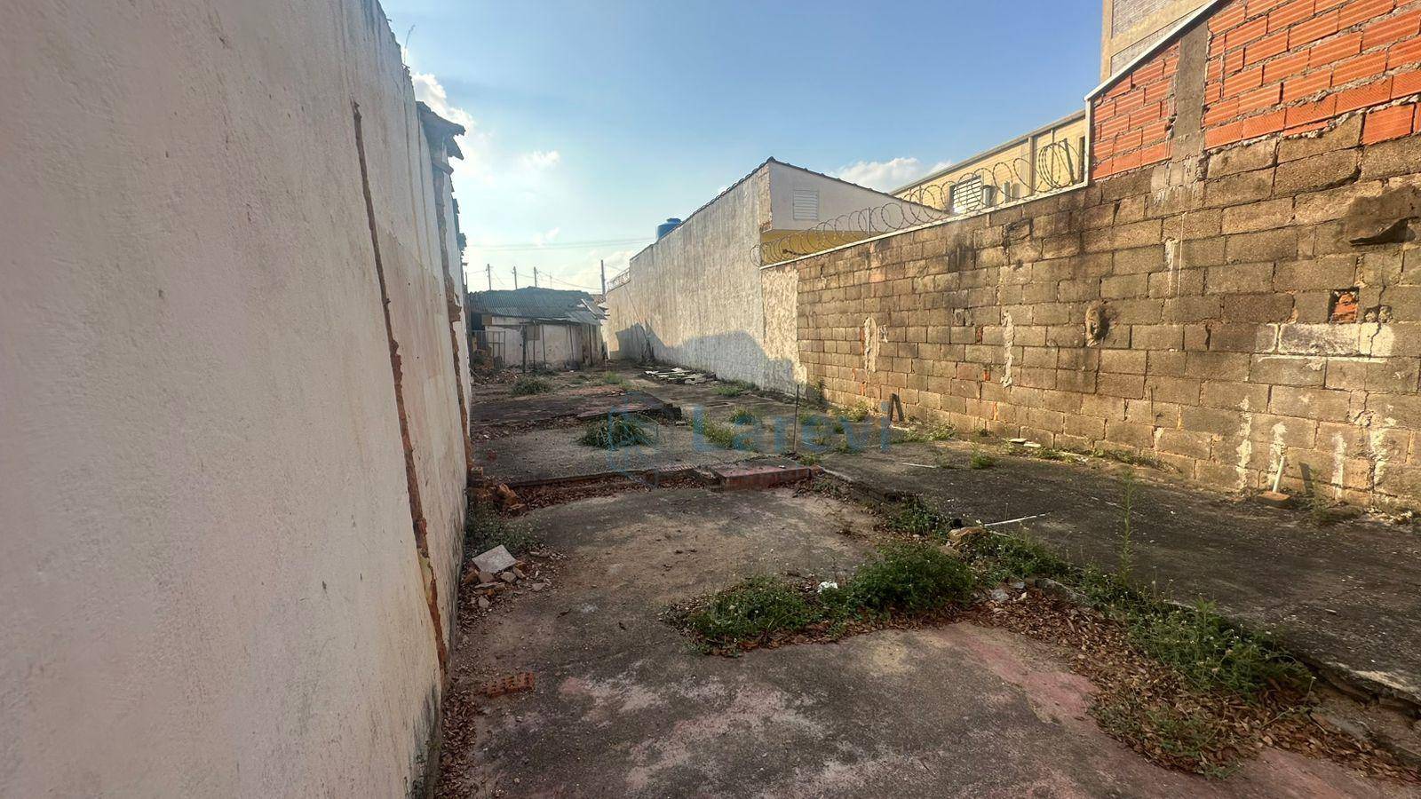 Terreno, 281 m² - Foto 2