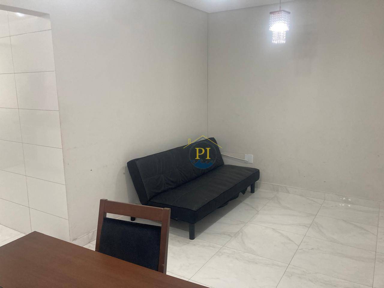 Apartamento à venda com 2 quartos, 70m² - Foto 3