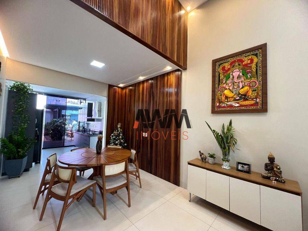 Casa à venda com 3 quartos, 150m² - Foto 1