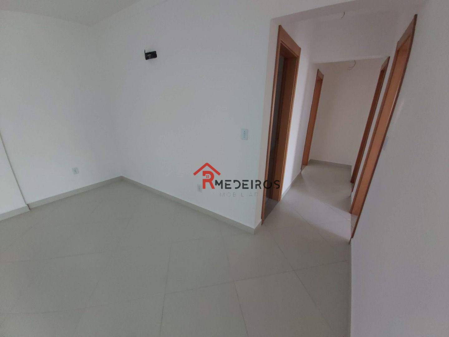 Apartamento à venda com 3 quartos, 121m² - Foto 11