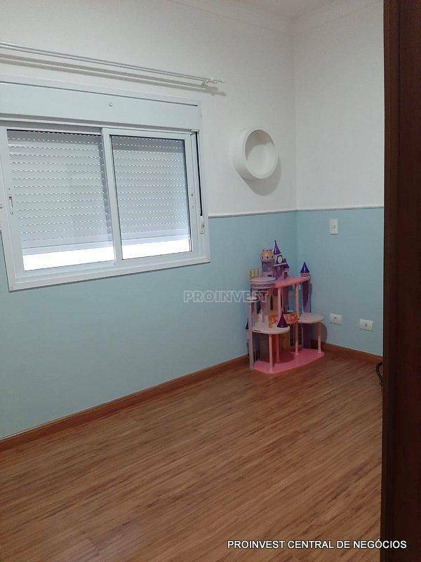 Casa de Condomínio à venda com 4 quartos, 320m² - Foto 18