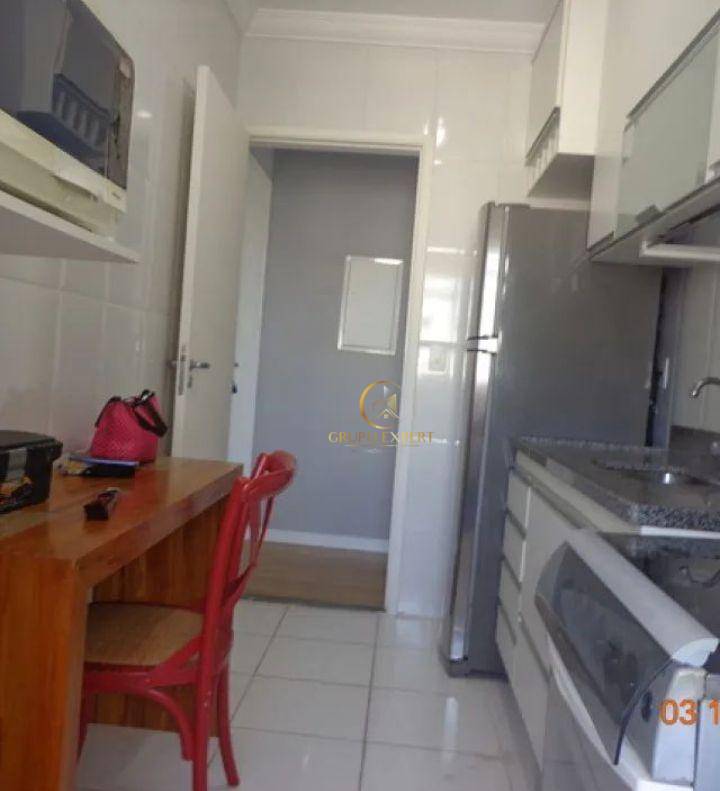 Apartamento para alugar com 2 quartos, 68m² - Foto 10