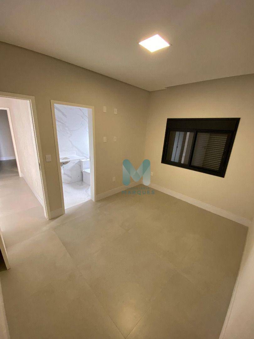 Casa à venda com 3 quartos, 185m² - Foto 16