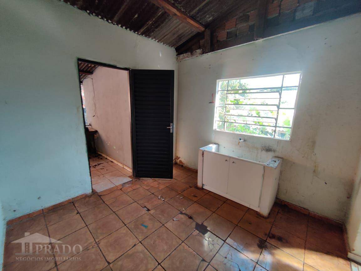 Casa à venda com 5 quartos, 90m² - Foto 8