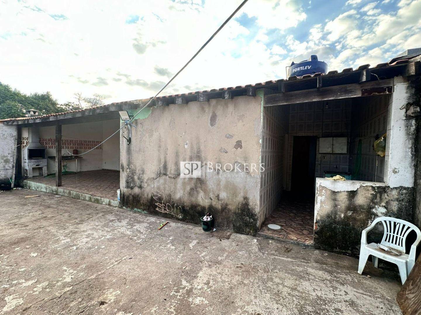 Chácara à venda com 3 quartos, 200m² - Foto 24