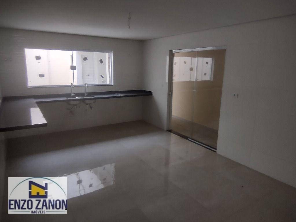 Sobrado à venda com 3 quartos, 198m² - Foto 3