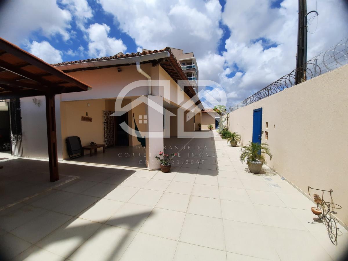 Casa à venda com 4 quartos, 292m² - Foto 16