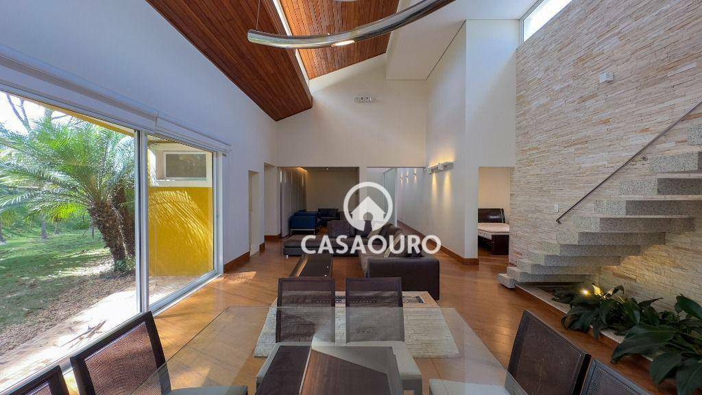 Casa de Condomínio à venda com 4 quartos, 397m² - Foto 5