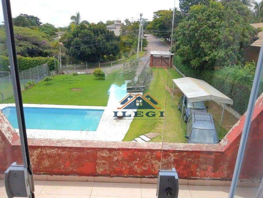 Casa de Condomínio para alugar com 5 quartos, 410m² - Foto 1