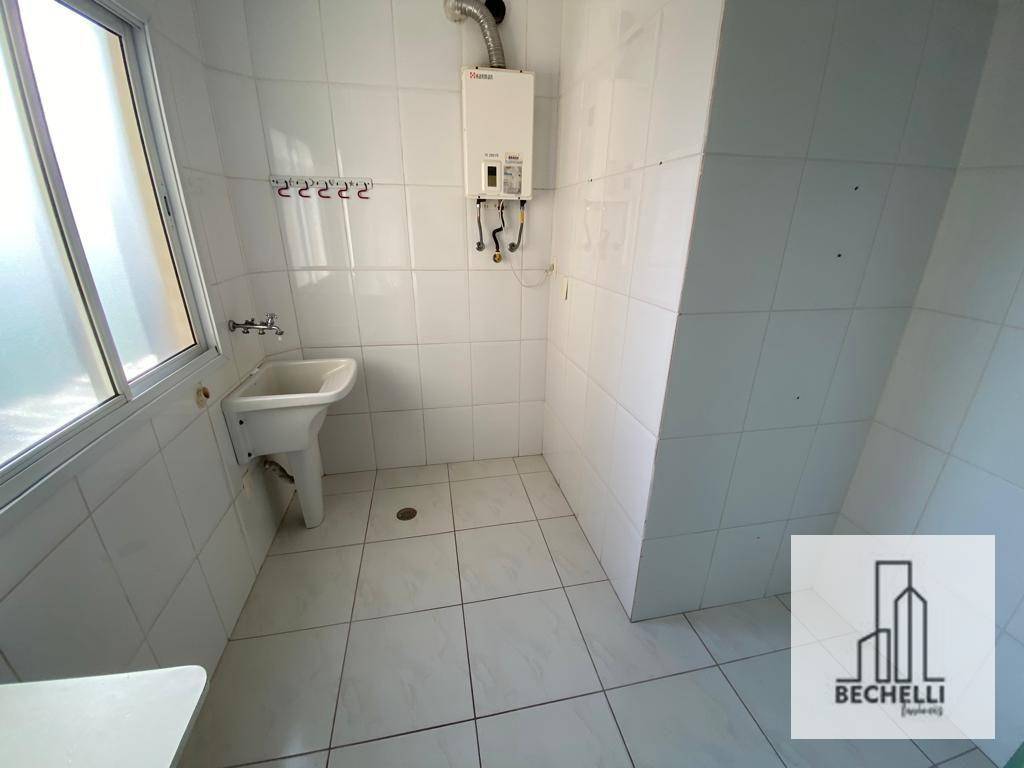 Apartamento para alugar com 3 quartos, 120m² - Foto 7